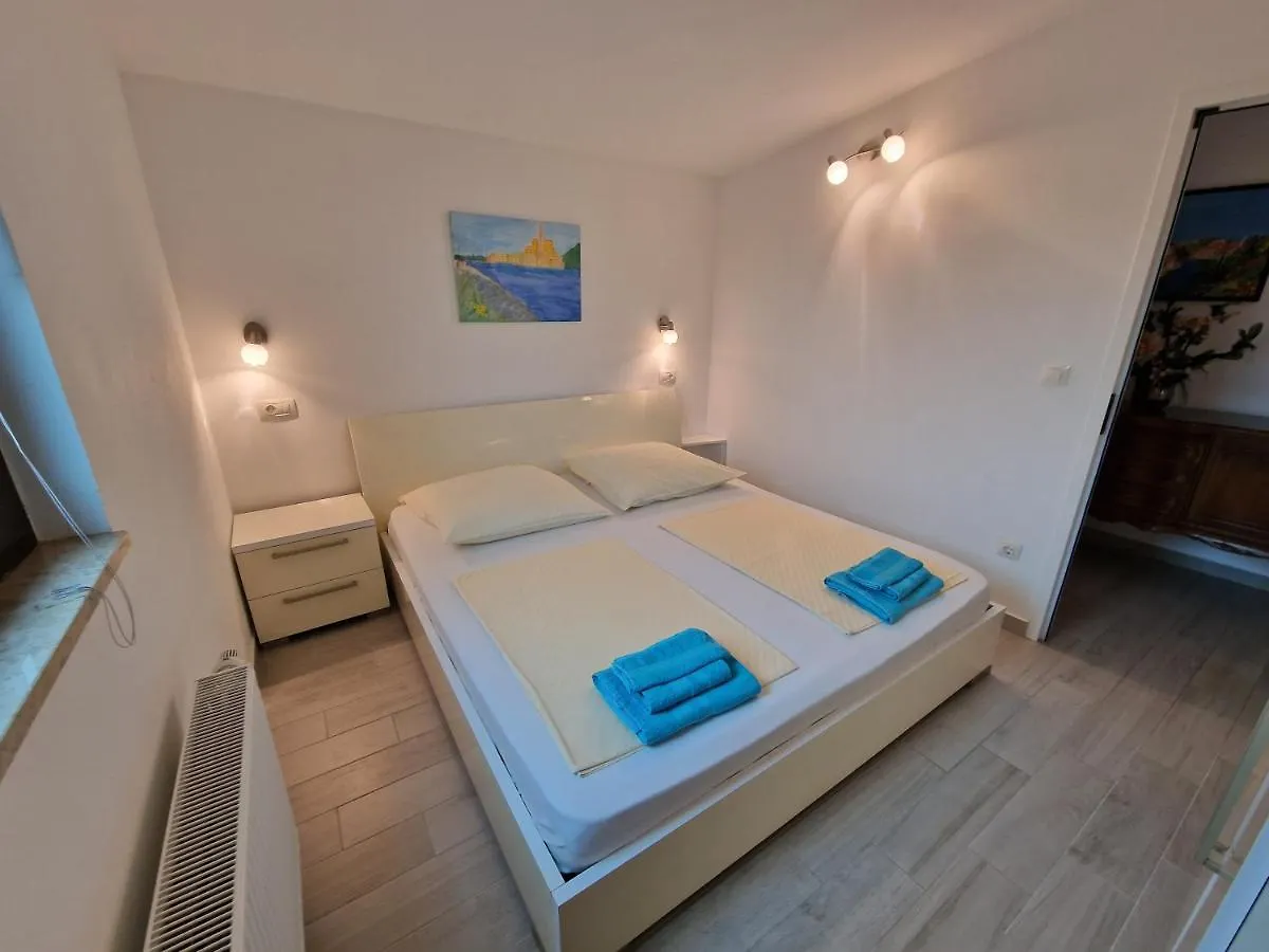 Keser Apartments Rovinj Gasthof