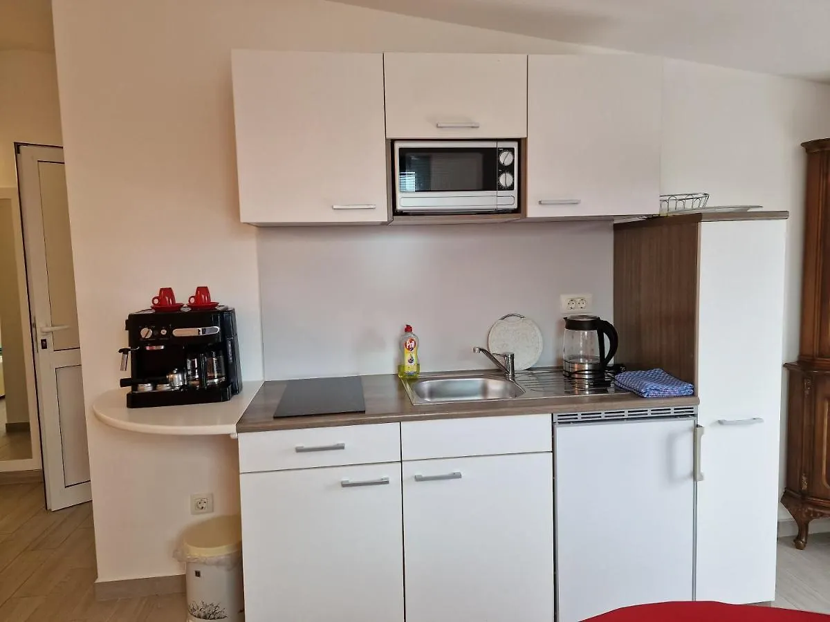 Keser Apartments Rovinj Konukevi