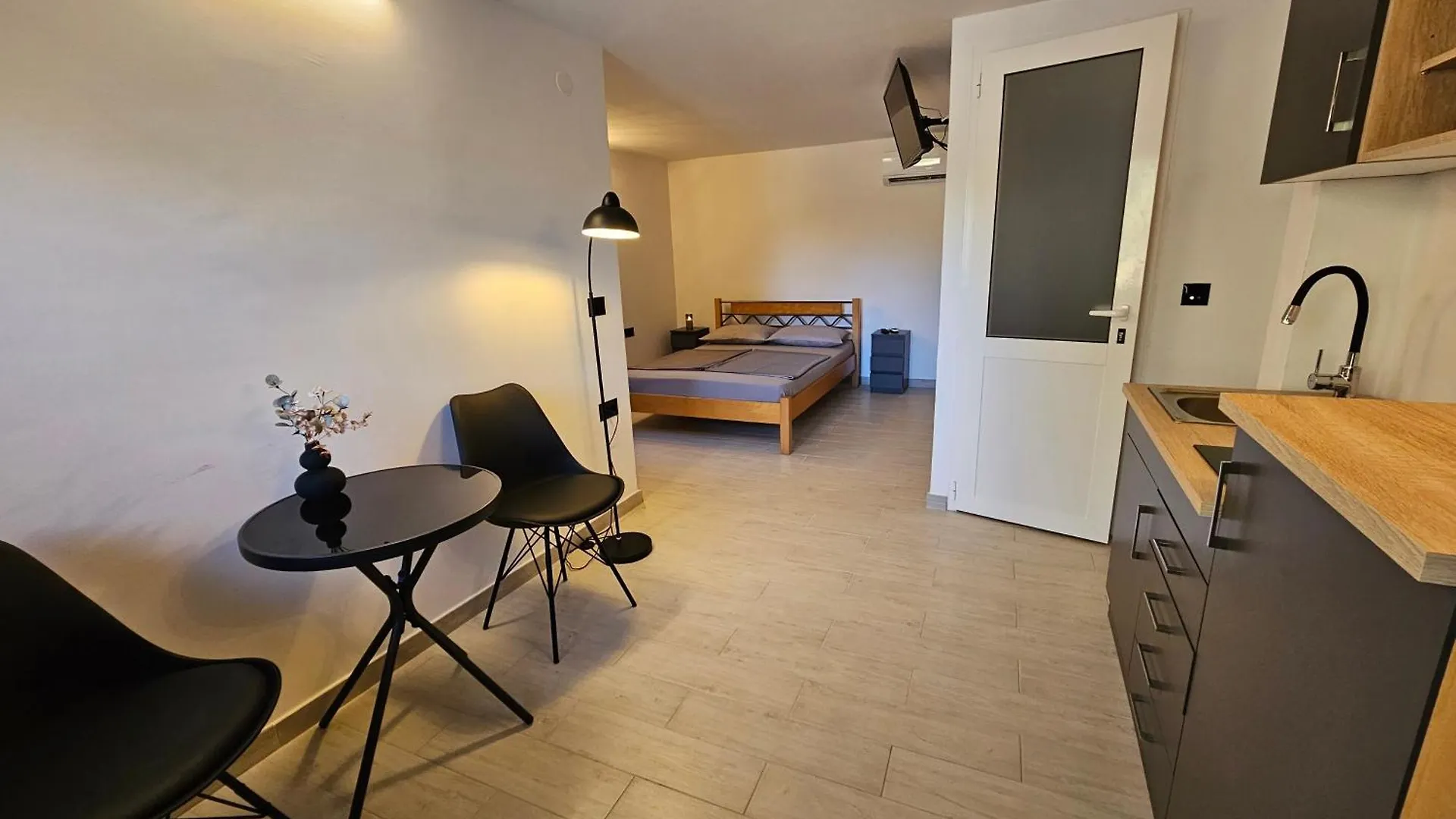 Keser Apartments Rovinj 4*,
