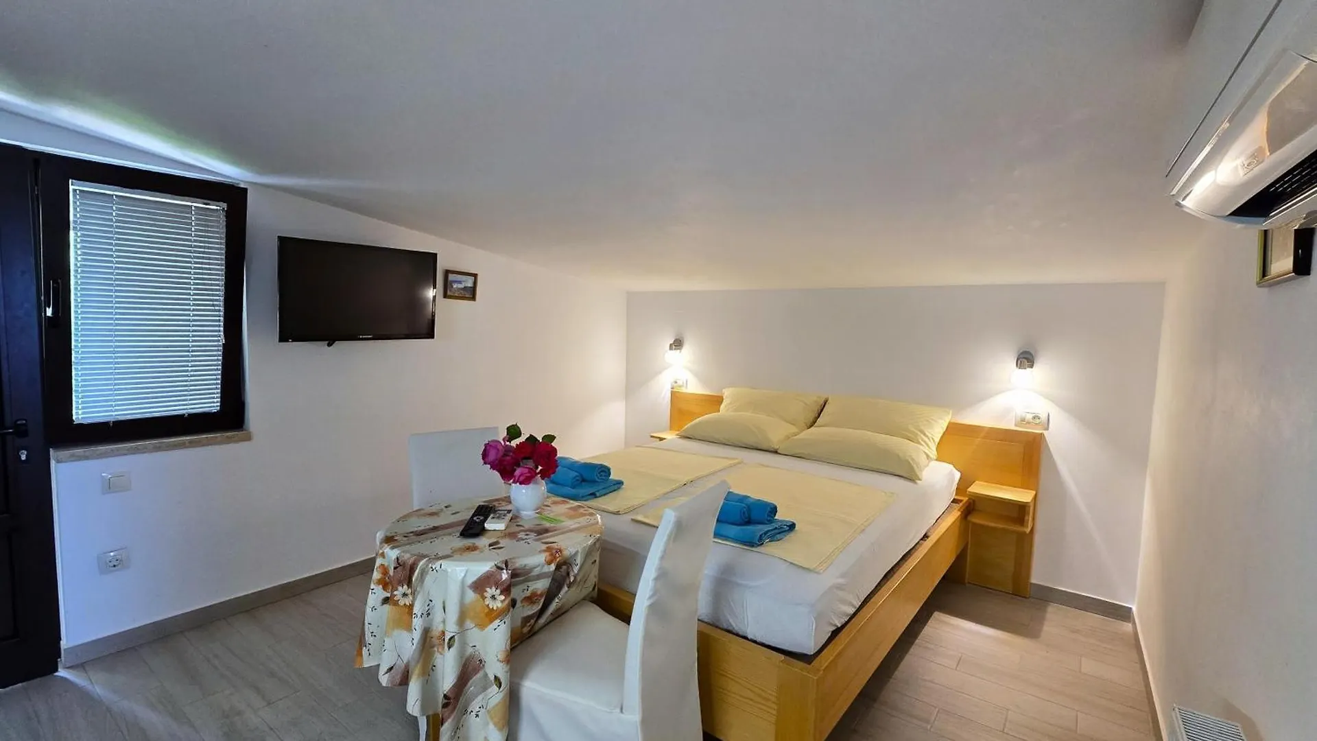 Keser Apartments Rovinj 4*,