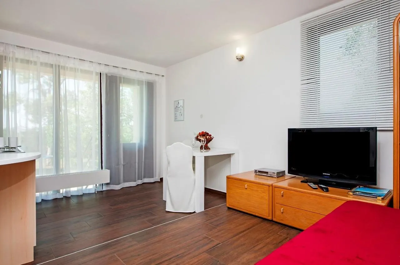 Keser Apartments Rovinj 4*,